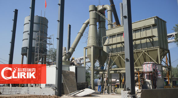 工業(yè)磨粉機(jī)有哪些？雷蒙磨粉機(jī).超細(xì)磨粉機(jī).超細(xì)立式磨粉機(jī)都怎樣調(diào)節(jié)磨粉機(jī)的細(xì)度和產(chǎn)量？